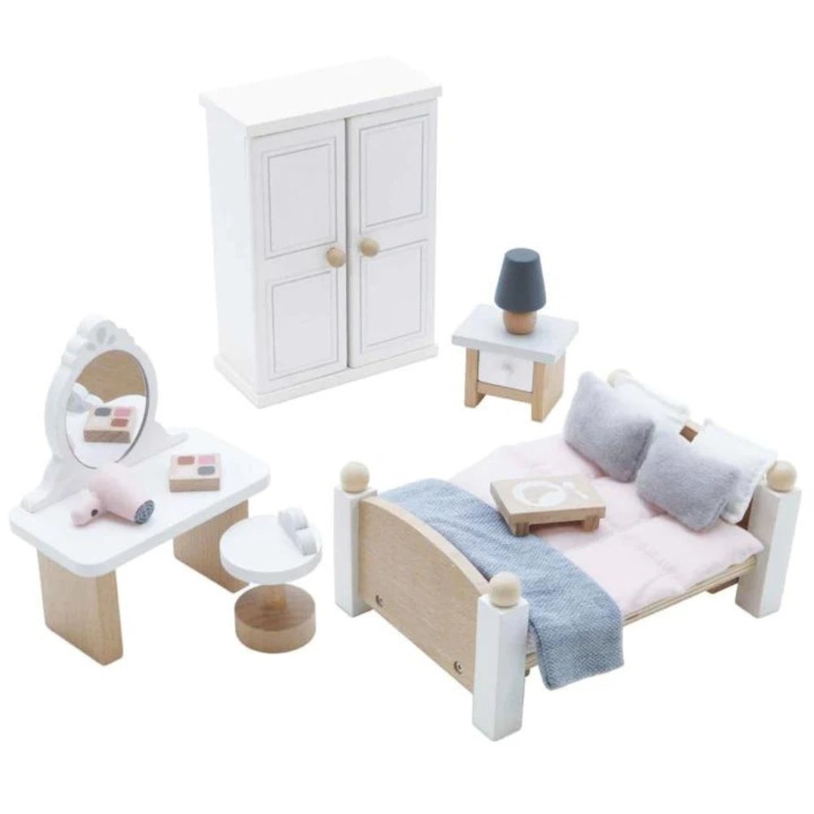 Playtime Le Toy Van Role Play | Le Toy Van Daisylane Master Bedroom